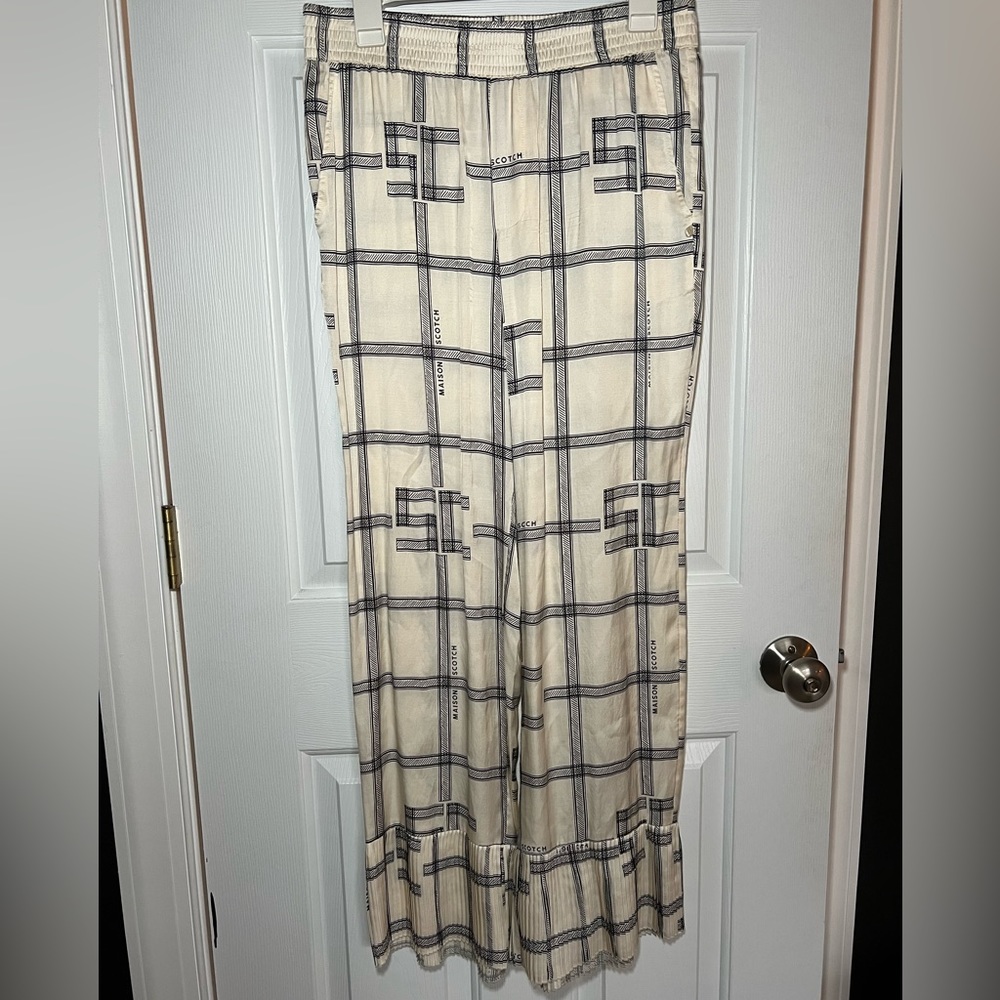 Scotch and Soda Silk Pattern Pants